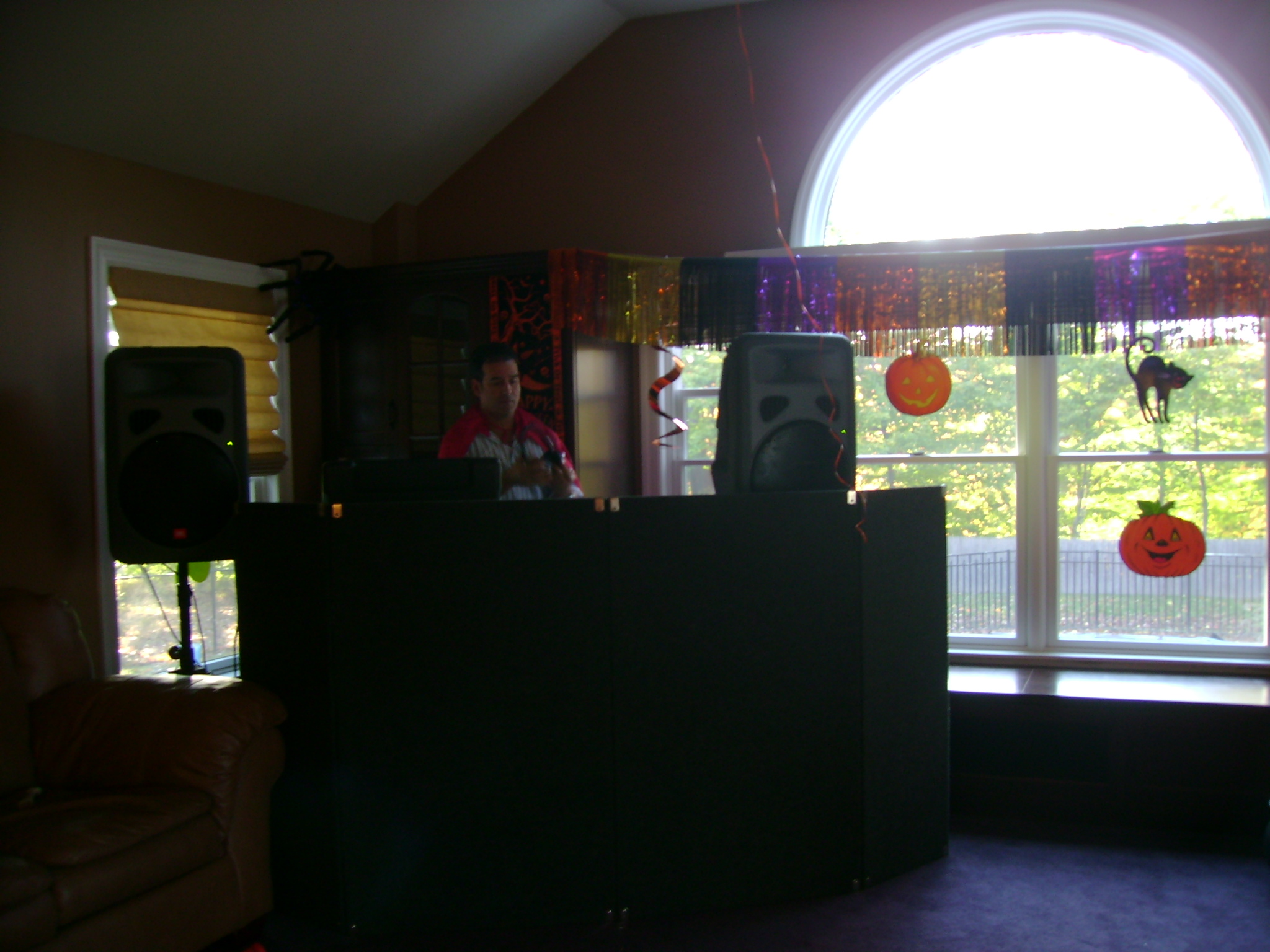 DJ-Party-Entertainment-Halloween